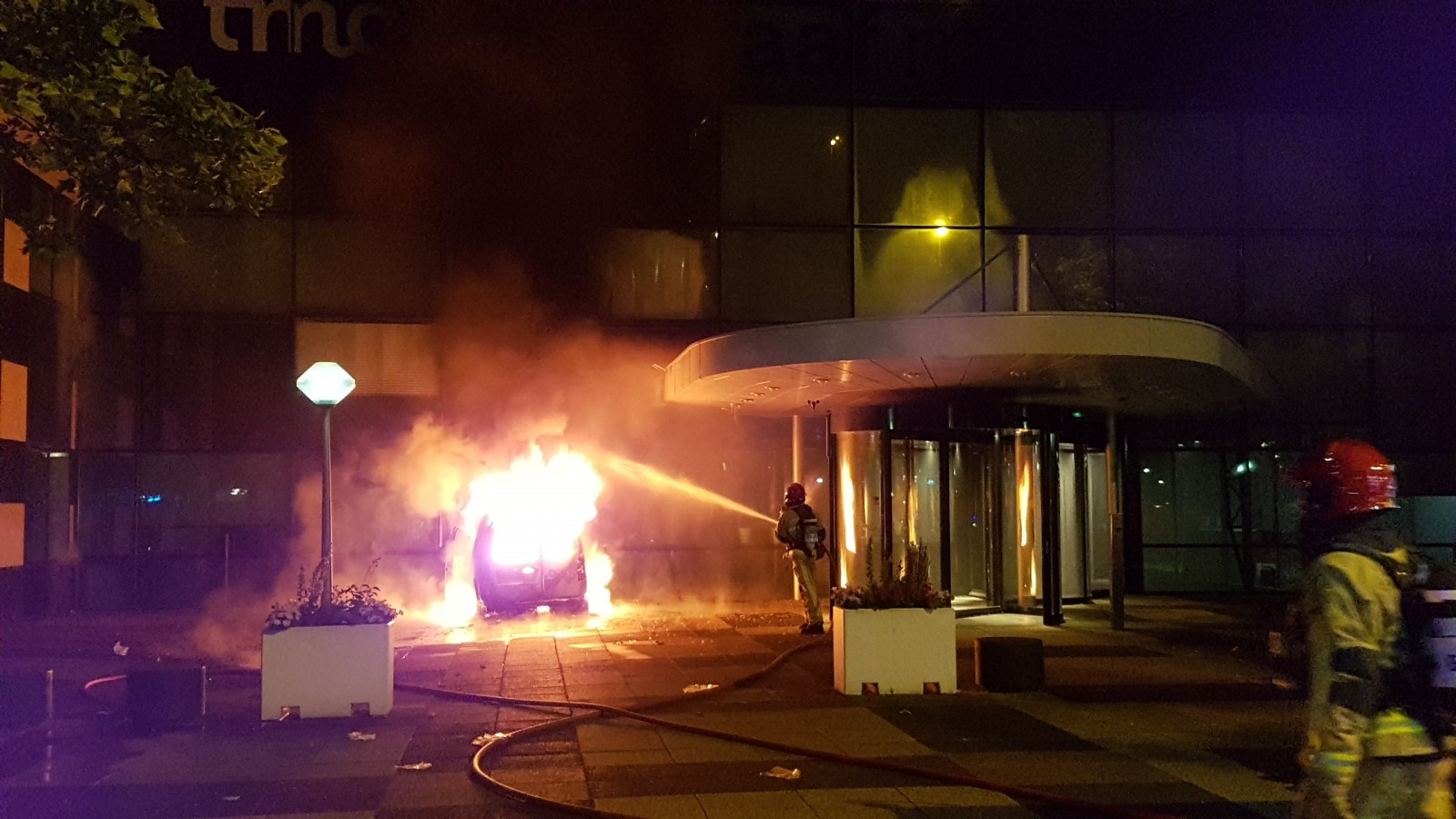 Ook het proces waarvan de aanslag op De Telegraaf deel uitmaakt, wordt opgeschort