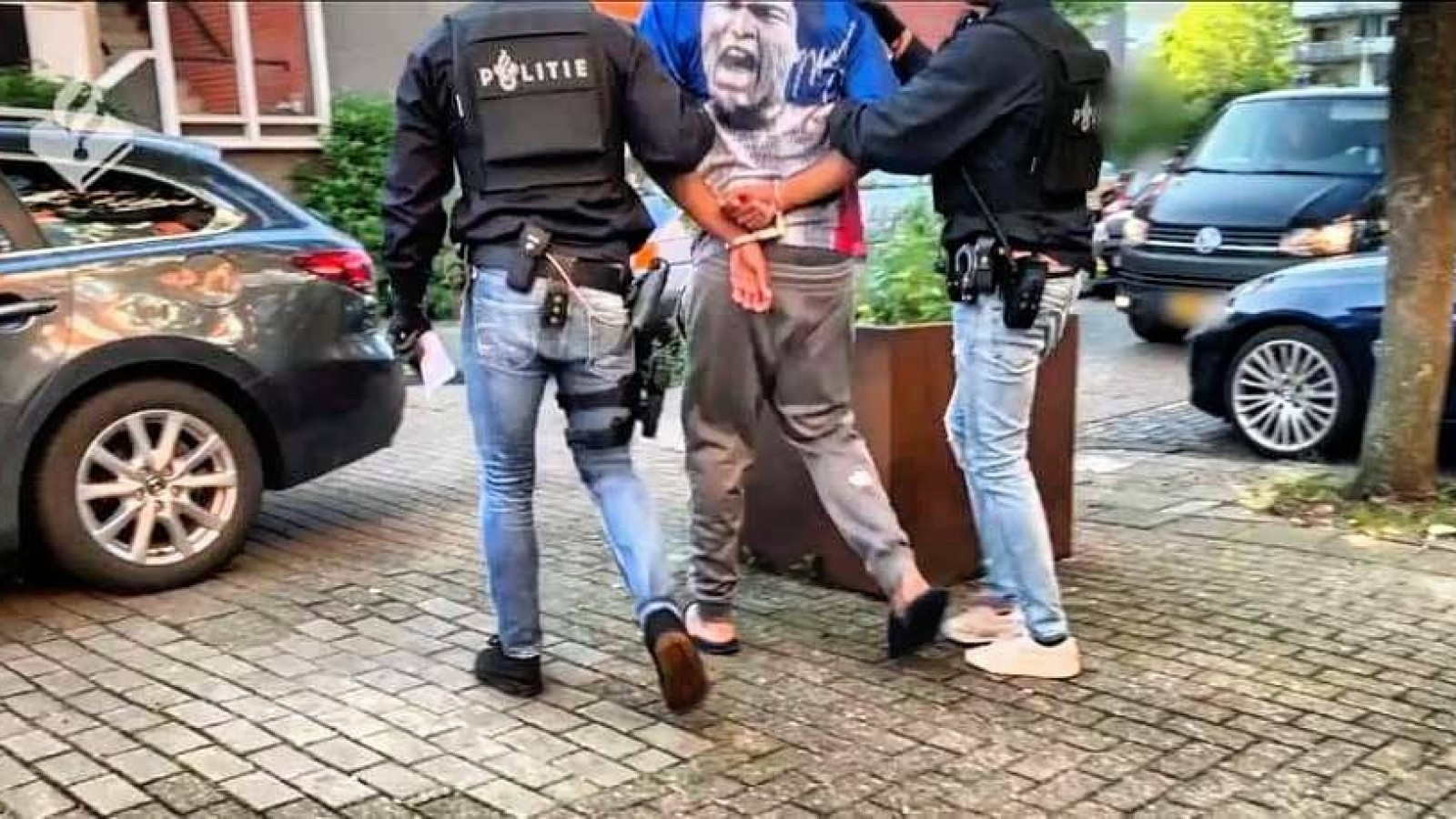 Facebook / Politie Amsterdam Overtoomse Sluis
