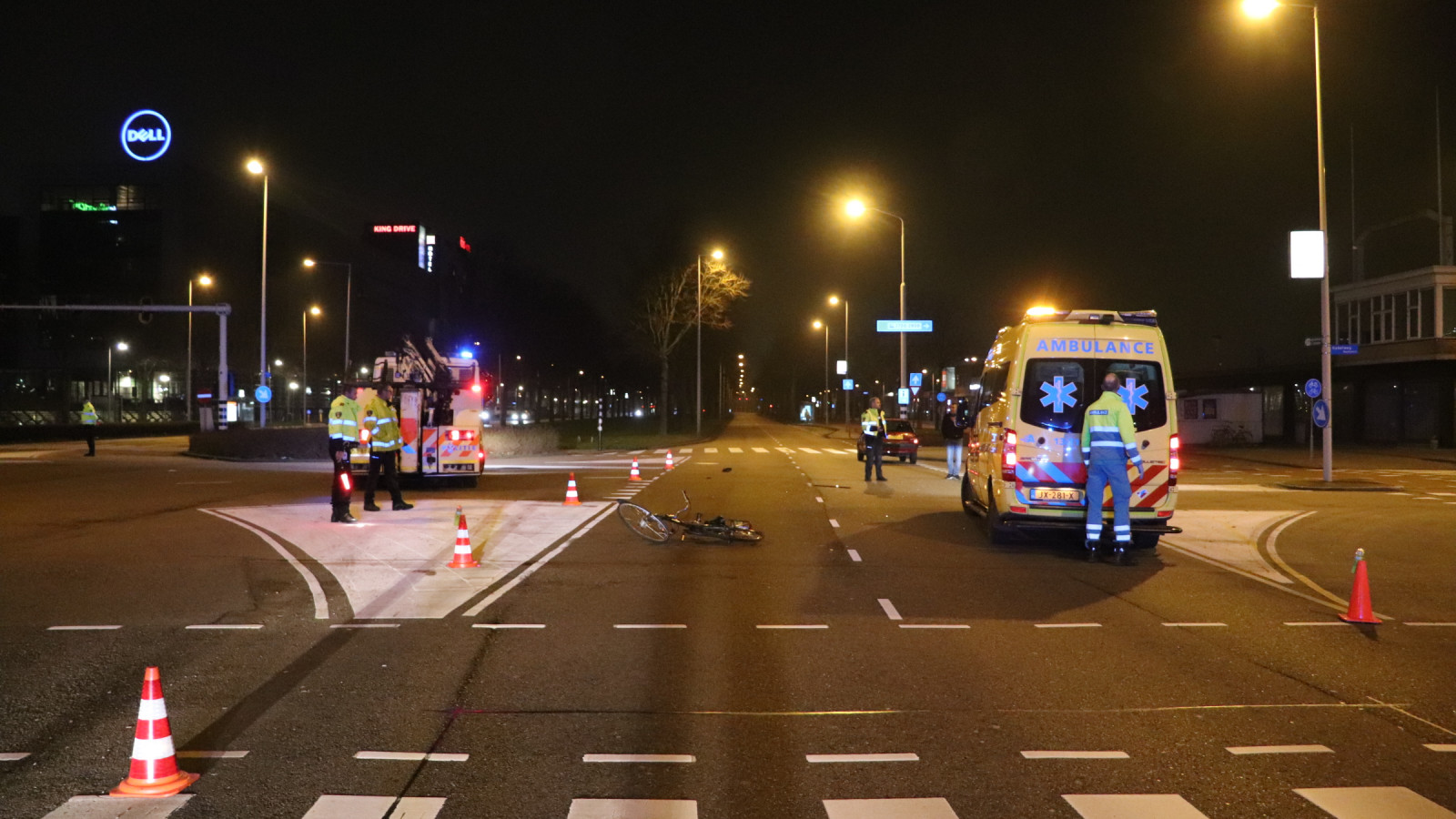 Fietser gewond bij ongeval op kruising Transformatorweg in Westpoort.