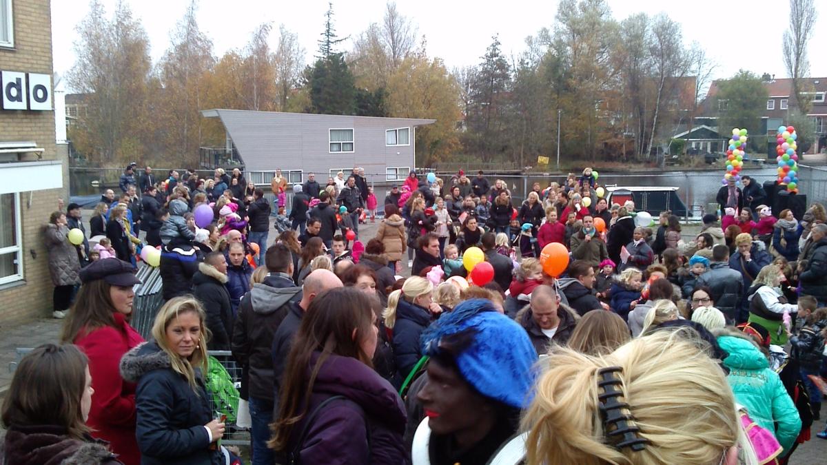 Aankomst Sinterklaas Tuindorp Oostzaan