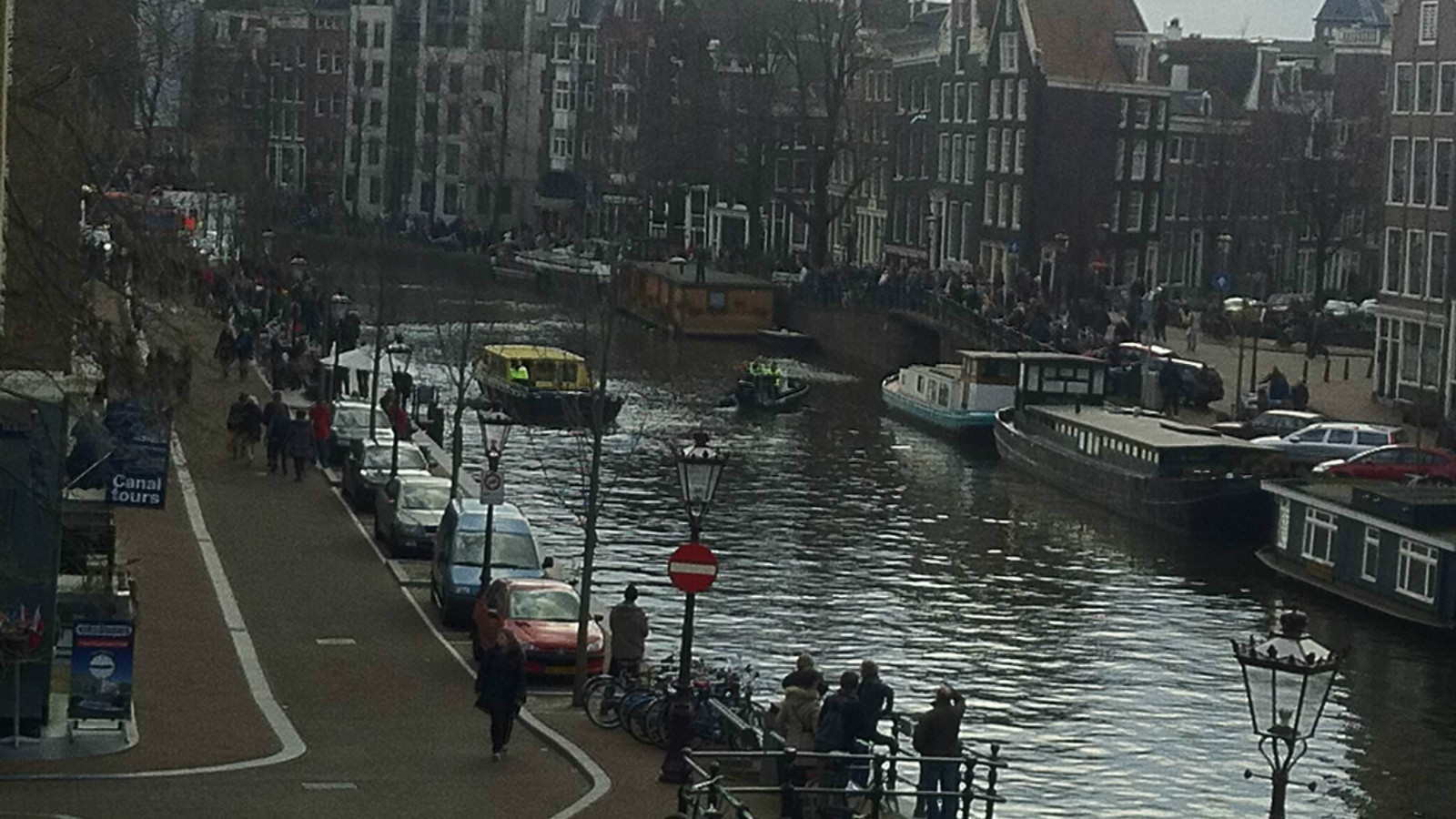 Niemand gevonden na zoektocht politie water Prinsengracht