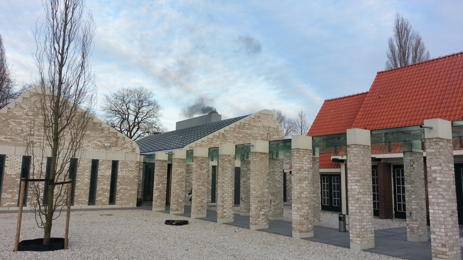 Bizarre brand in crematorium in Noord