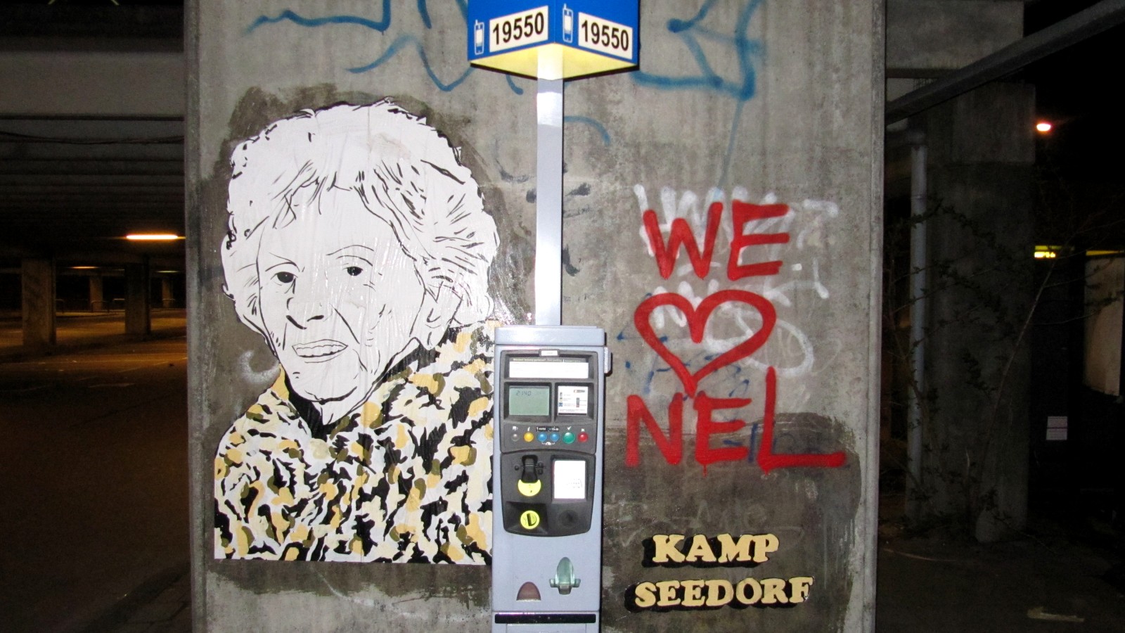 Ode aan Nel Veerkamp in Noord bij buikslotermeerplein door streetart collectief Kamp Seedorf.