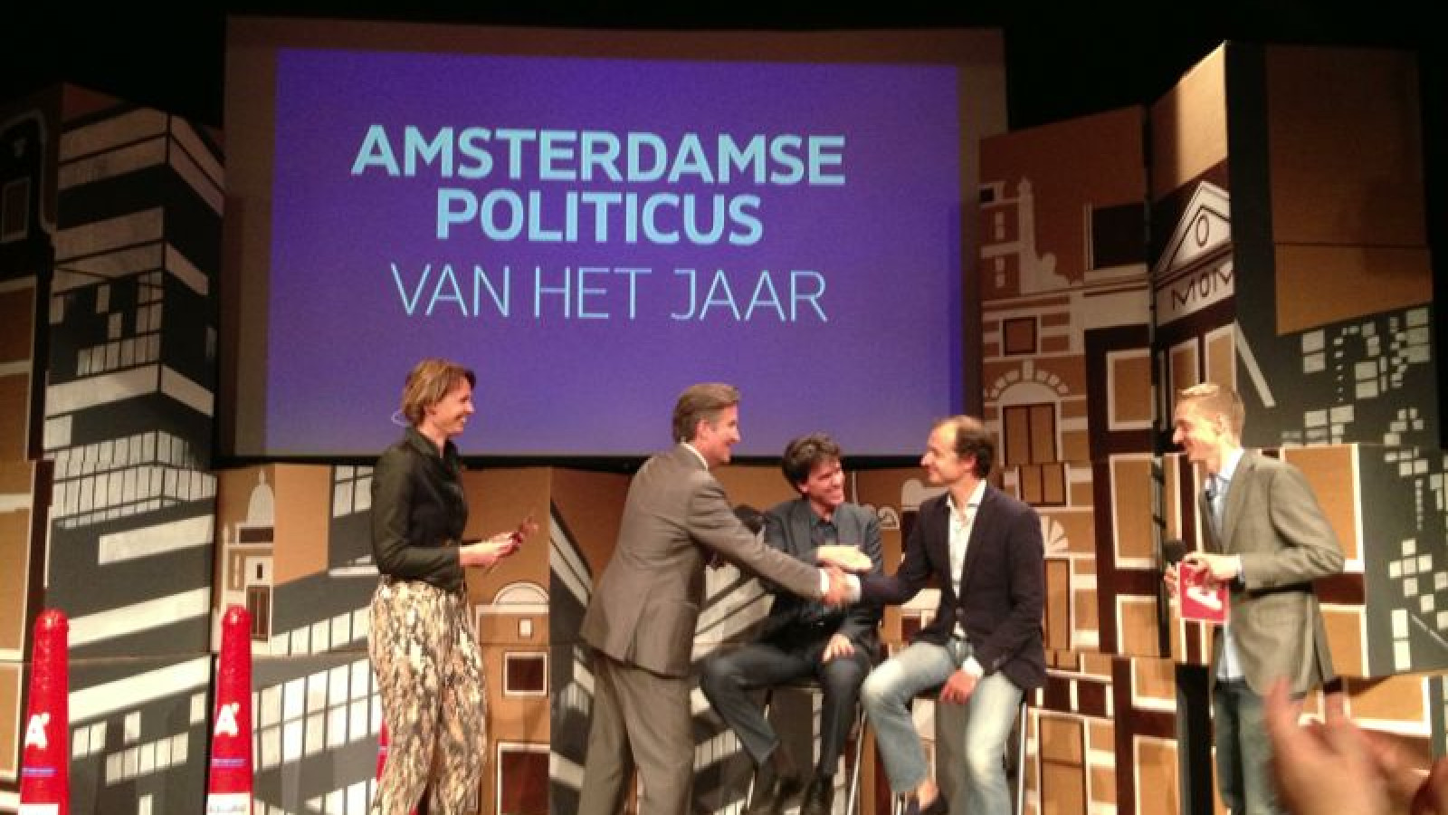 Wiebes, Molenaar, Van Pinxteren beste politici van Amsterdam