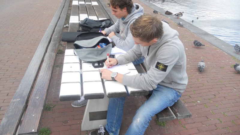 HVA studenten nemen proef op de som - AT5