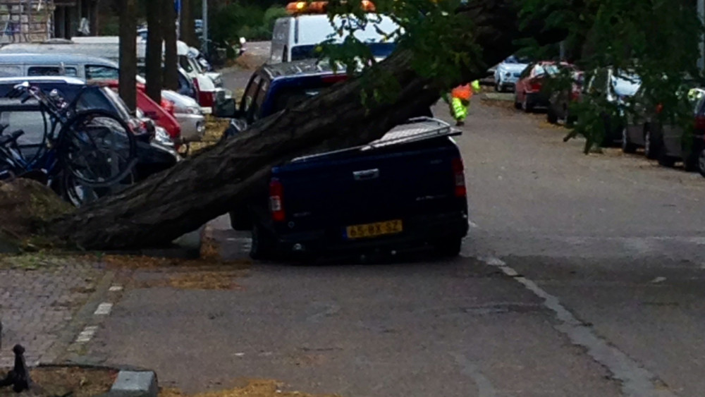 Beschadiging door storm - AT5