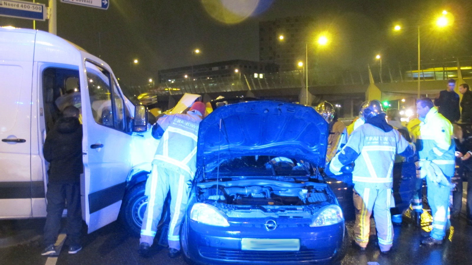 Auto-ongeluk met vier gewonden op de IJdoornlaan