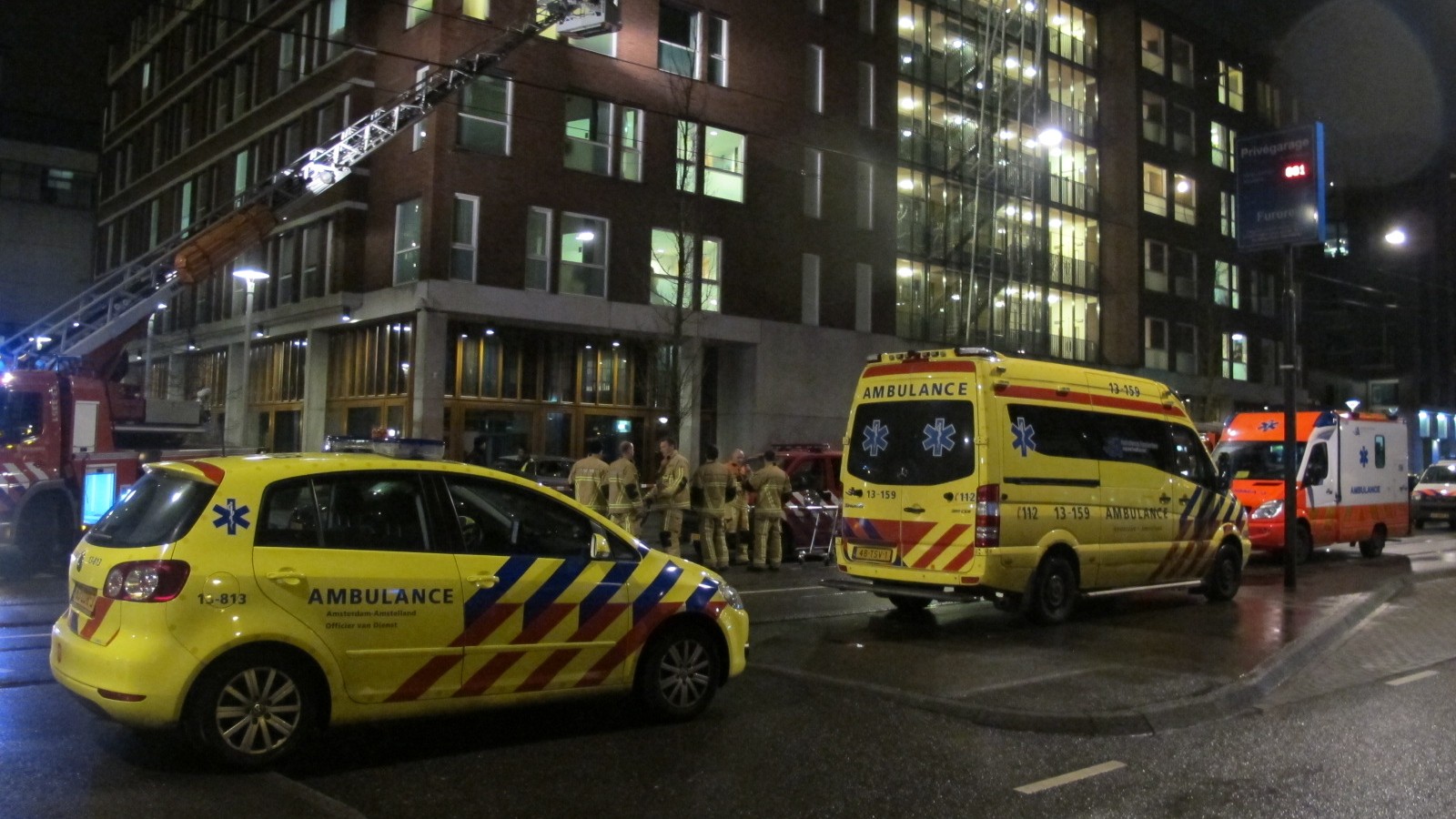 Vijf gewonden bij brand in kliniek Eerste Constantijn Huygensstraat