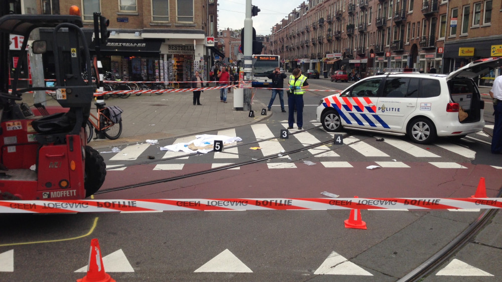 Fietsster Gewond Bij Aanrijding Op Amstelveenseweg - AT5