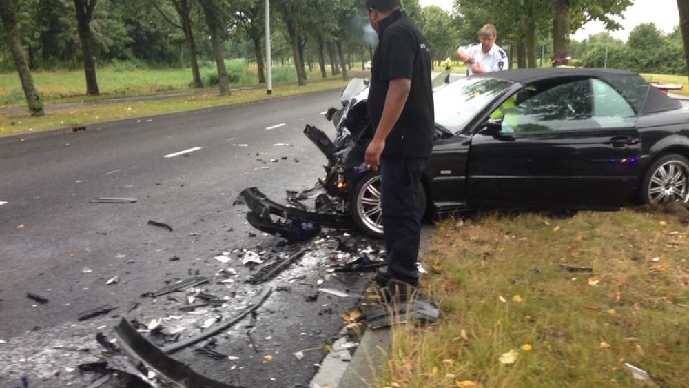 Twee Gewonden Bij Frontale Botsing In Zuidoost - AT5