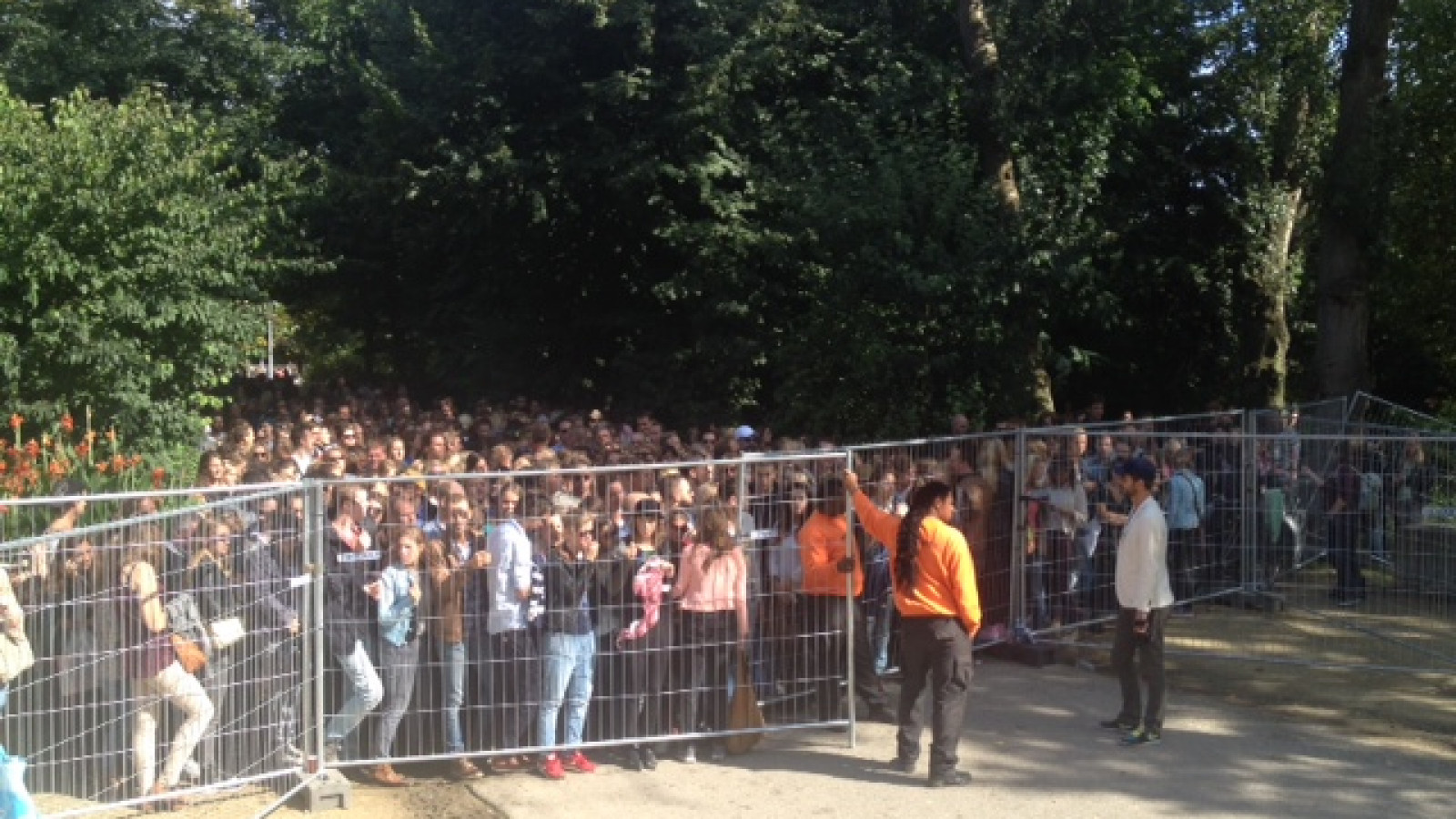 10.000 fans in Vondelpark voor Acda en de Munnik