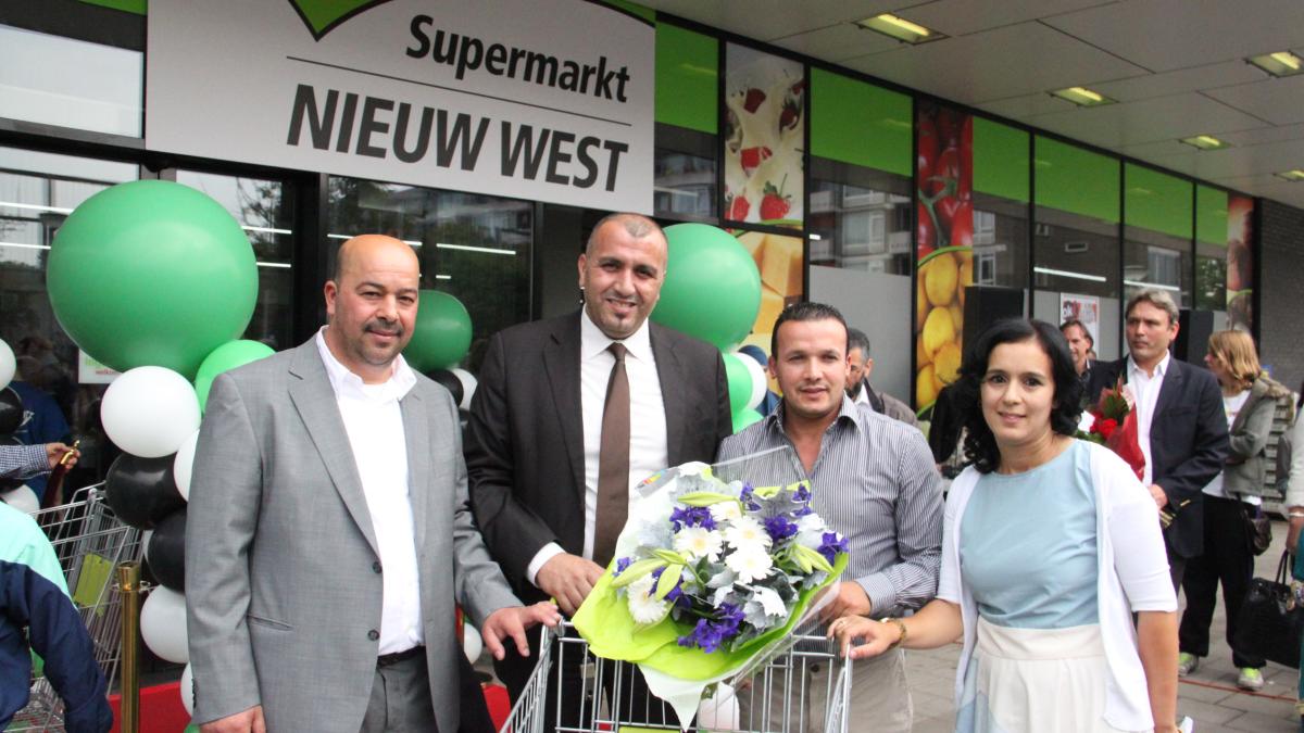 Supermarkt Nieuw west geopend - AT5
