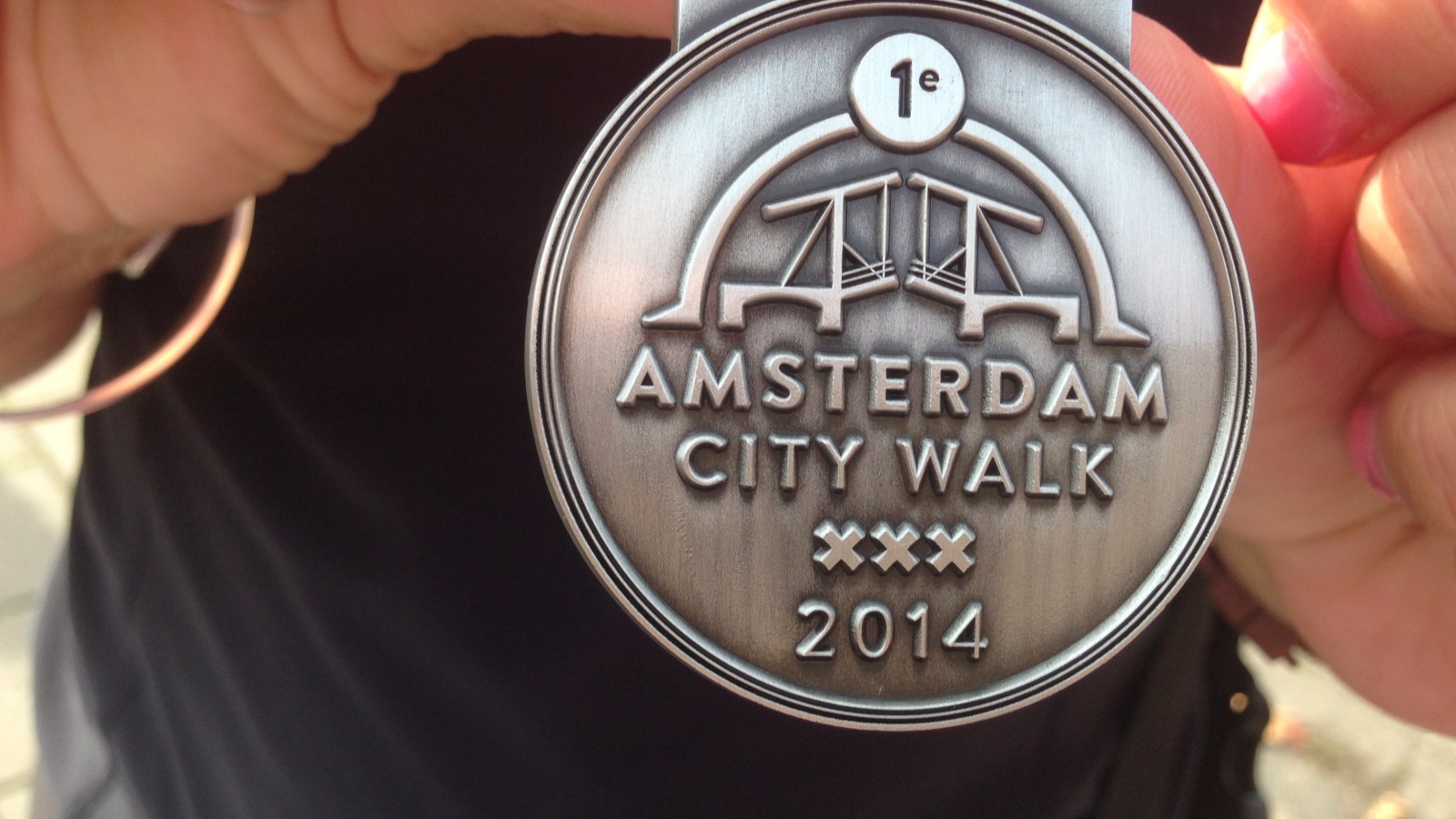 6000 deelnemers bij eerste Amsterdam City Walk