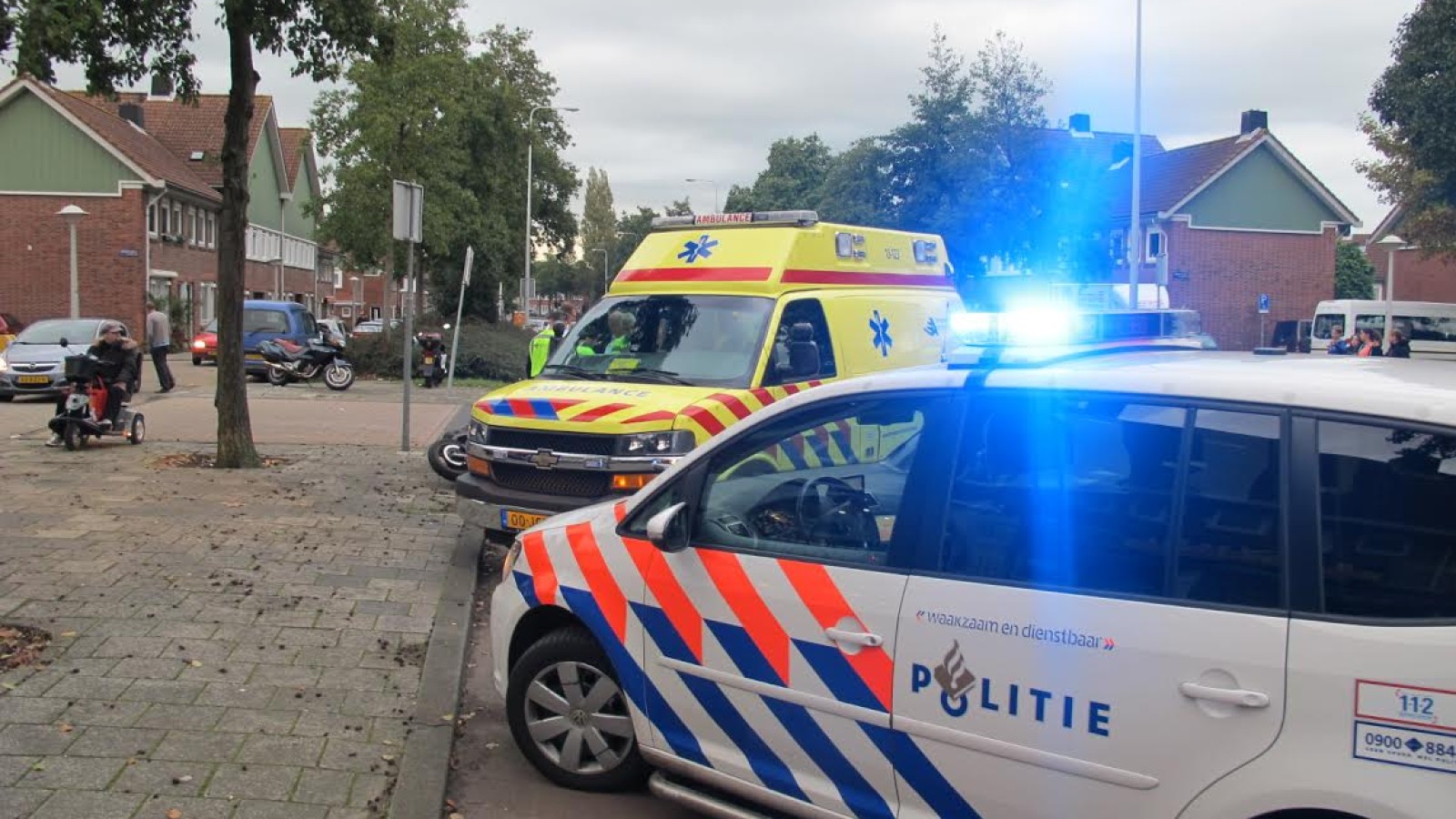 Scooterrijder gewond na botsing met auto in Noord