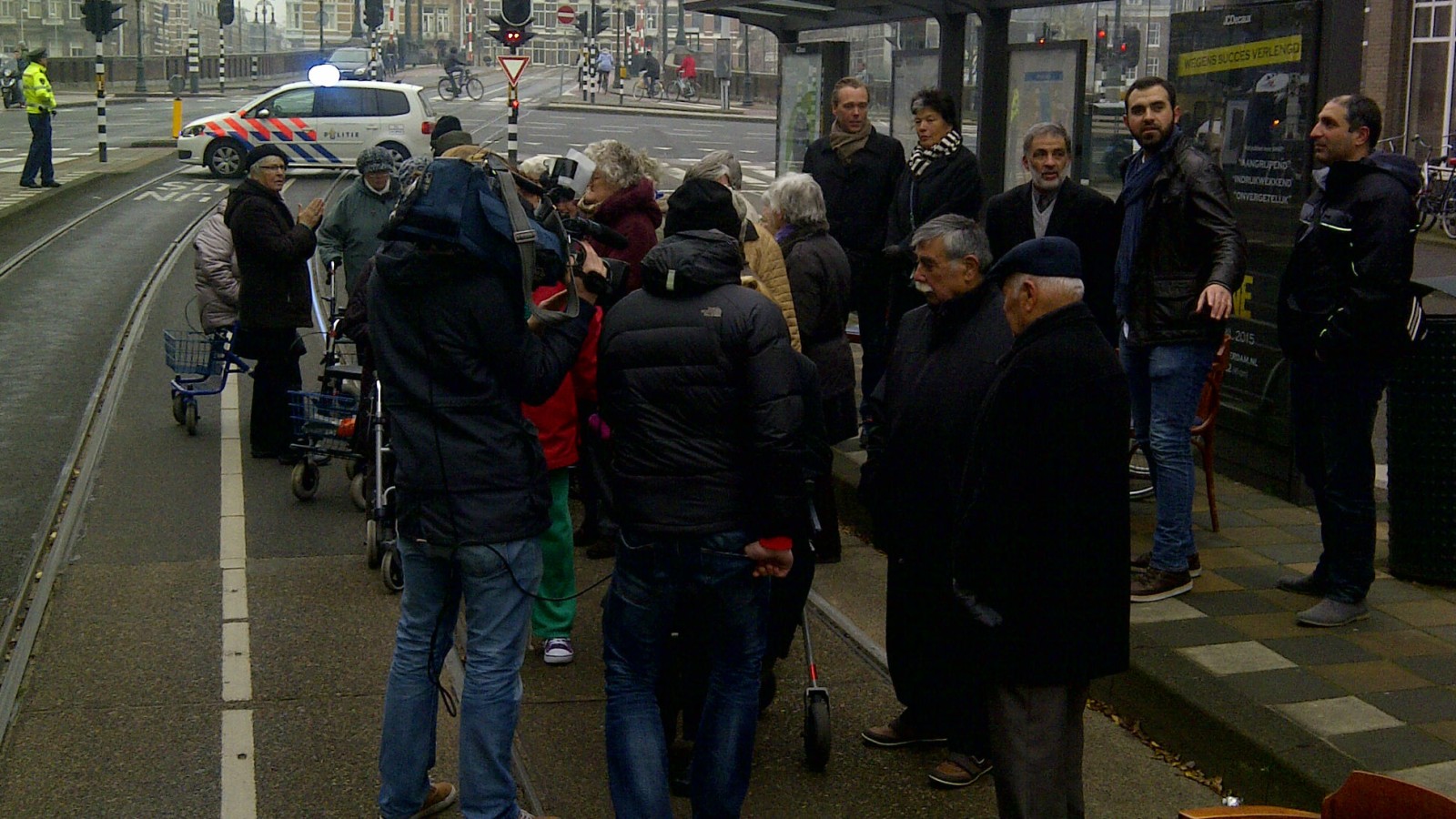 Ouderen protesteren tegen opheffen tramhalte