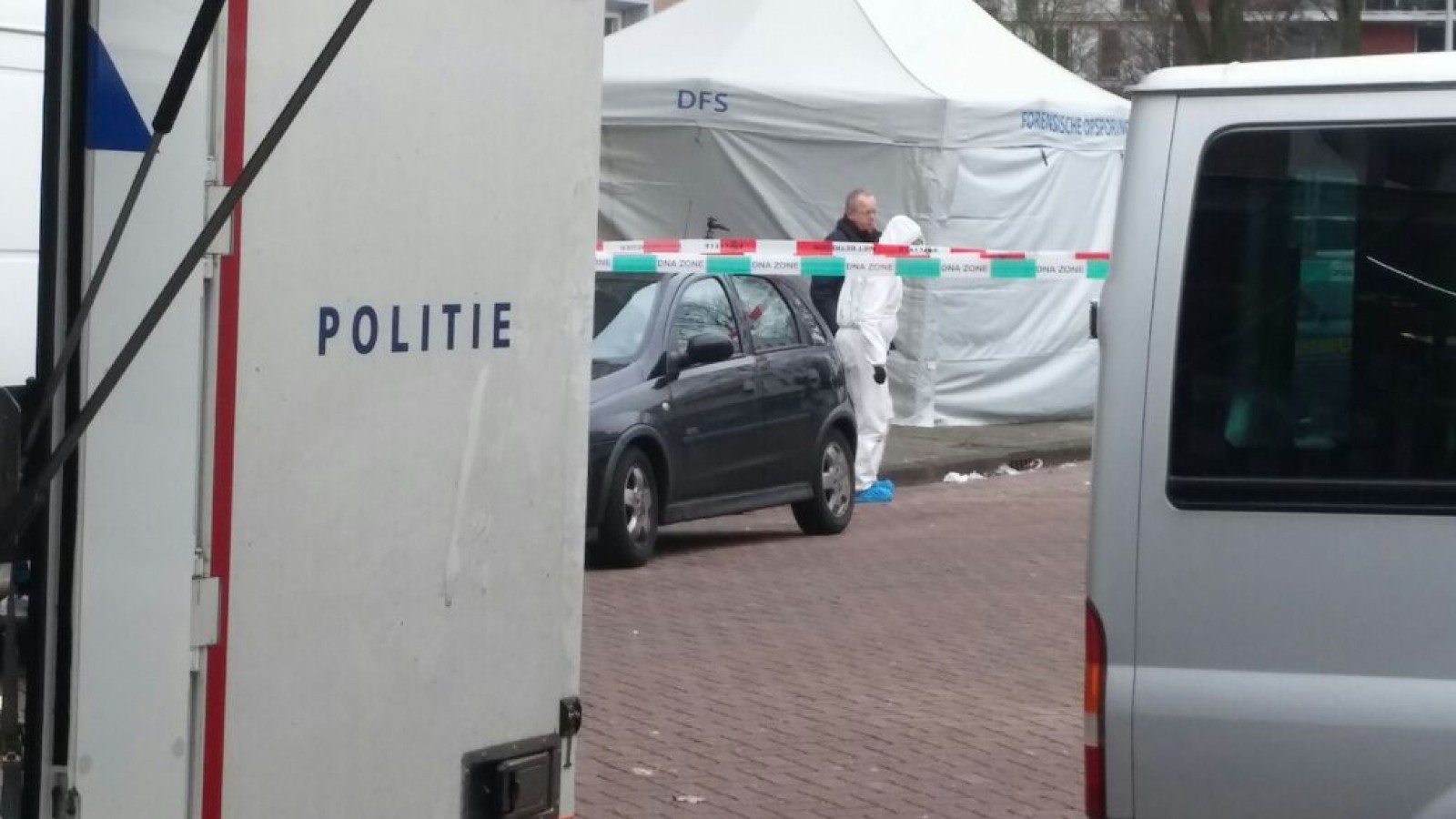 Onderzoek na schietpartij Wolbrantskerkweg in Osdorp