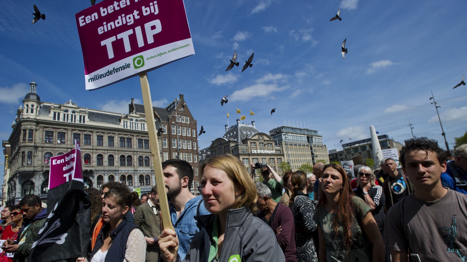 Protest op de Dam tegen TTIP