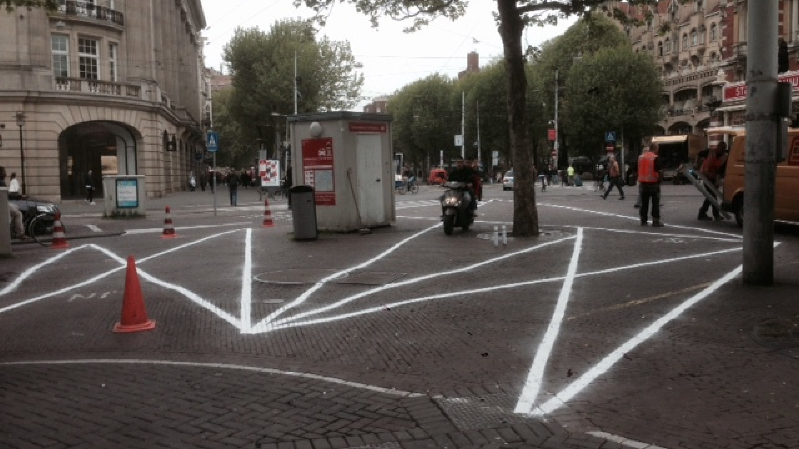 strepen leidseplein scooters