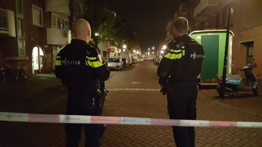 Schot gelost bij ruzie Sumatrastraat AT5 Schot gelost bij ruzie Sumatrastraat AT5