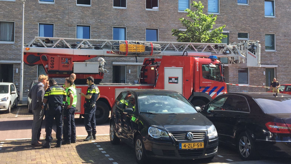 Uitslaande Brand Verwoest Appartement Osdorp: één Gewonde - AT5