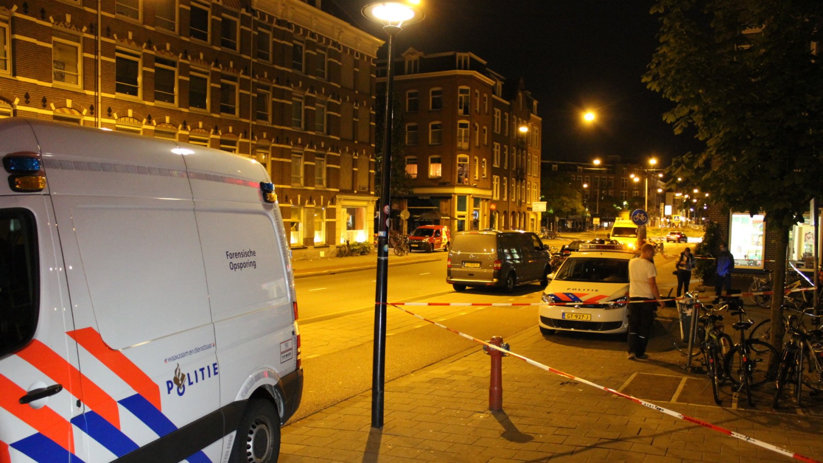 Auto explosie Van Reigersbergenstraat