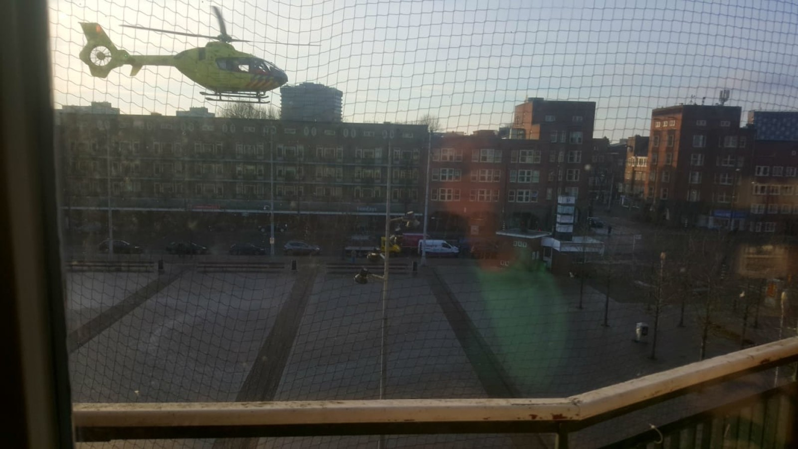 traumahelikopter landt op mercatorplein