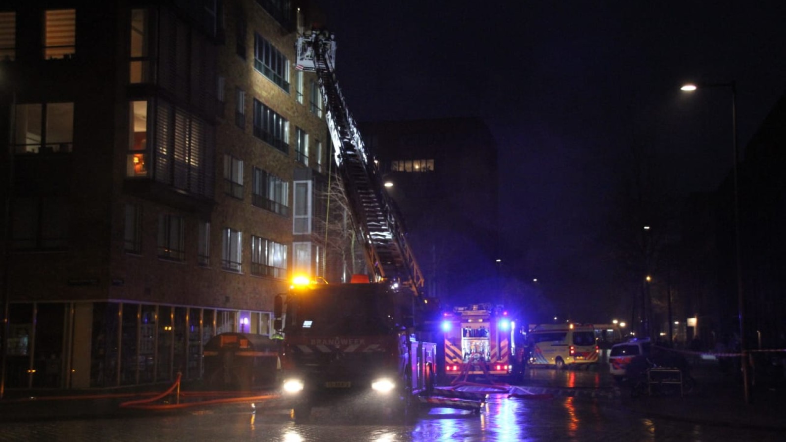 Brand in appartementencomplex op IJburg