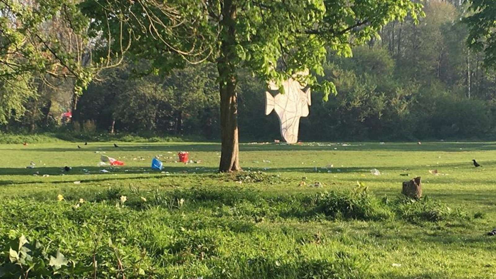 Afval in Vondelpark