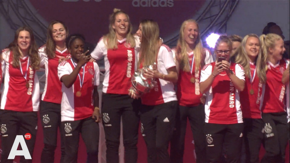 Ruim 25.000 kaarten verkocht voor vrouwenklassieker Ajax-Feyenoord in Arena
