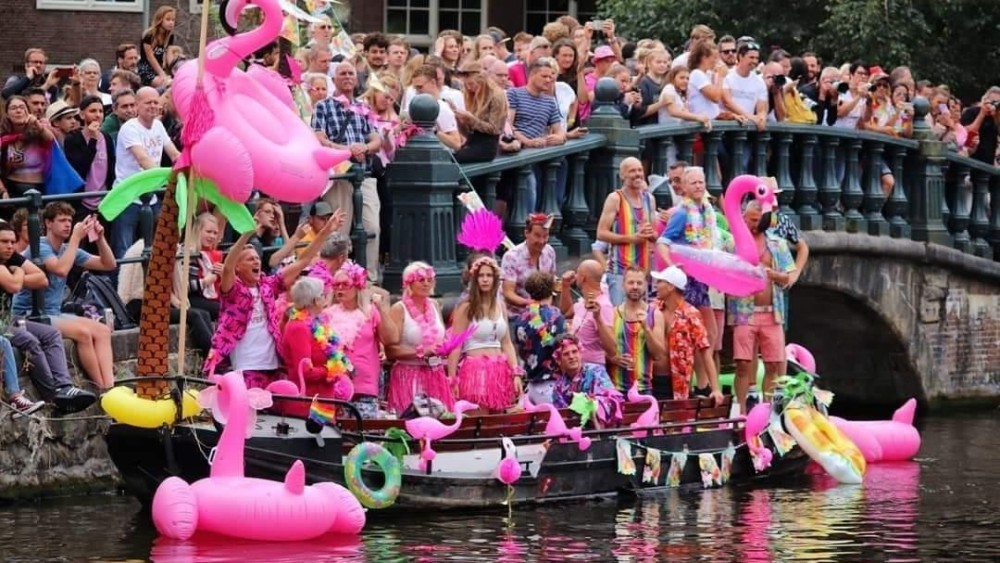 Pride Amsterdam waarschuwt voor verkoop illegale vignetten