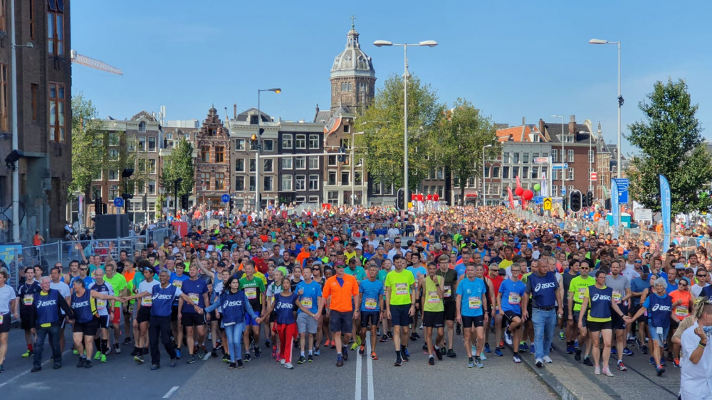 Warme Dam Tot Damloop Op Komst Vroegtijdig Stopzetten Laatste Rode