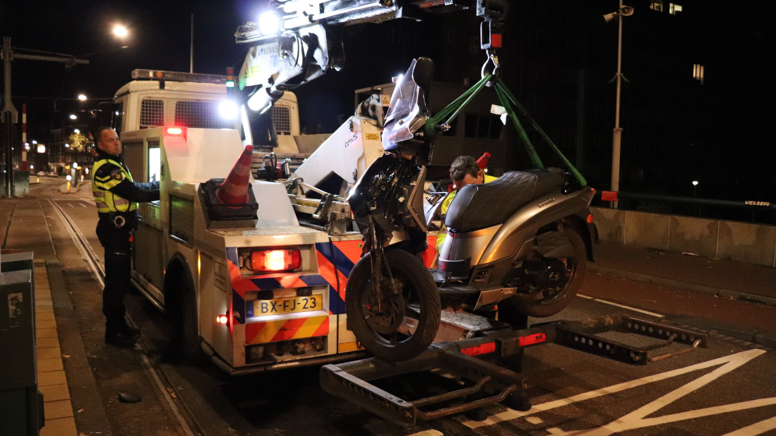 Ongeval met scooterrijder De Clercqstraat