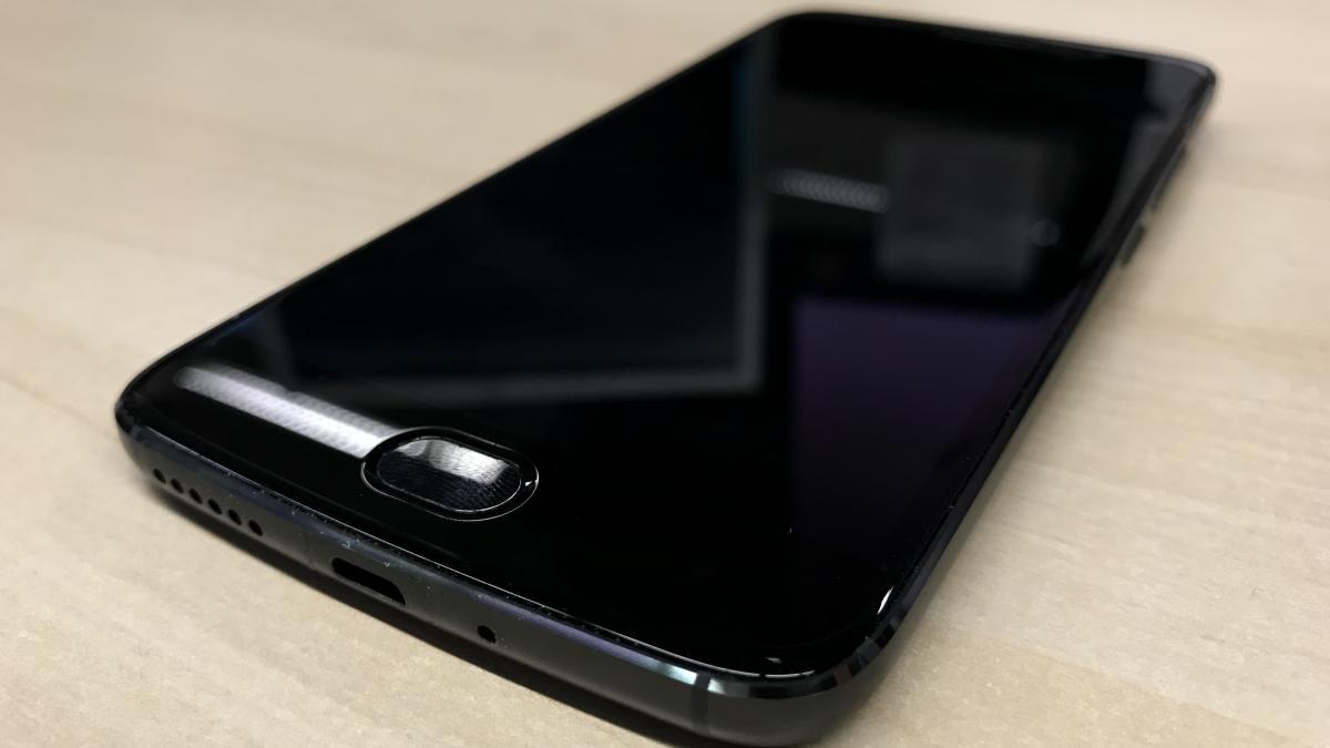 Amsterdammers opgepakt die handelden in versleutelde telefoons - AT5