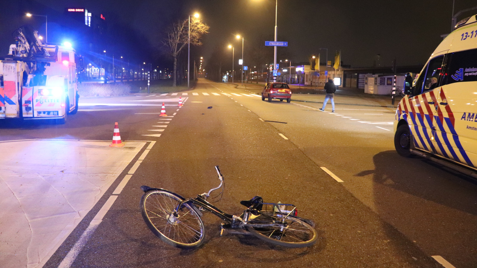 Fietser gewond bij ongeval op kruising Transformatorweg in Westpoort