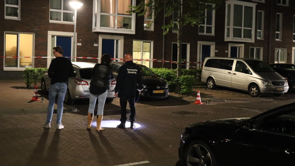 Gewonde Meldt Zich Bij BovenIJ Ziekenhuis Na Schietpartij - AT5