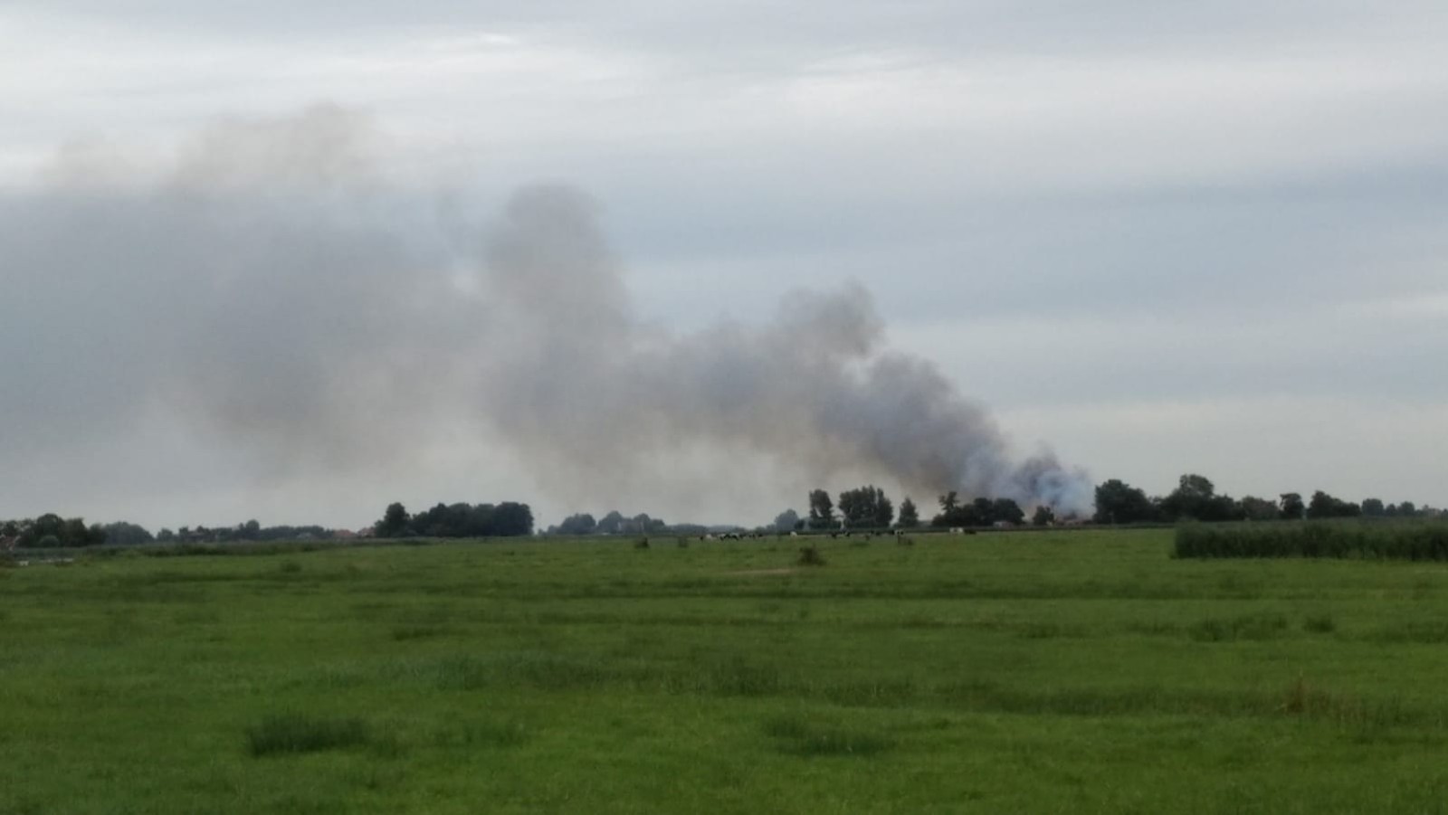 Grote brand in boerderij Noord