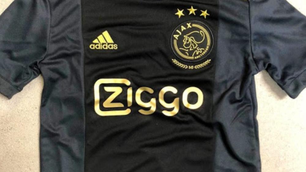 Demonstreer herstel Array Ajax viert gouden jaren met nieuw shirt voor Europese wedstrijden - AT5
