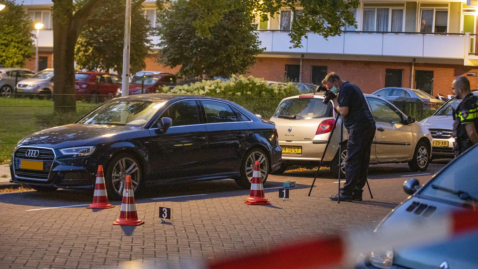 Audi beschoten in Osdorp