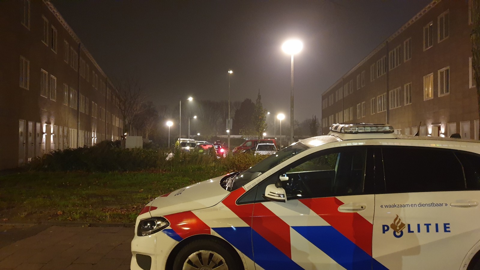 Politie in het Hilbert Van Dijkhof