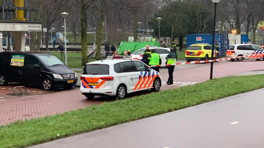 Zwaargewonde Bij Schietpartij In Parkeergarage In Zuidoost - AT5