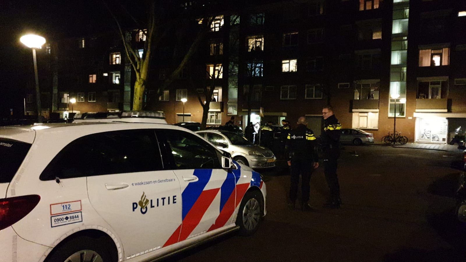 Woning beschoten in Dijkmanshuizenstraat in Noord