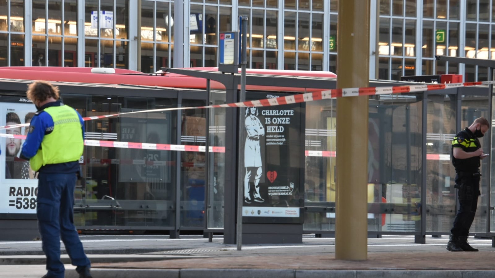 Gewonde door incident bij Amstelstation