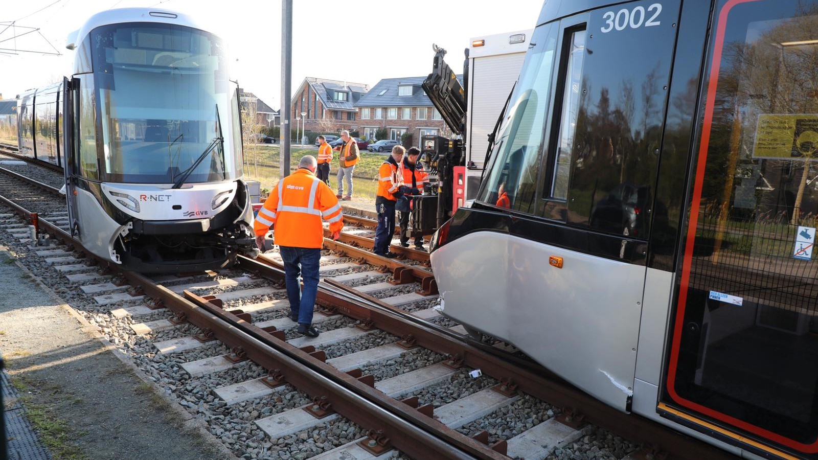 Tram ontspoord na botsing in Amstelveen