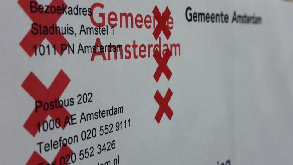 Burgemeester sluit woning aan Karel du Jardinstraat na vondst drugslab