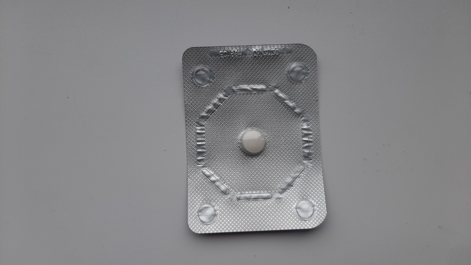 Stoppen met de pil: "Ik merk dat ik weer mezelf ben" - AT5