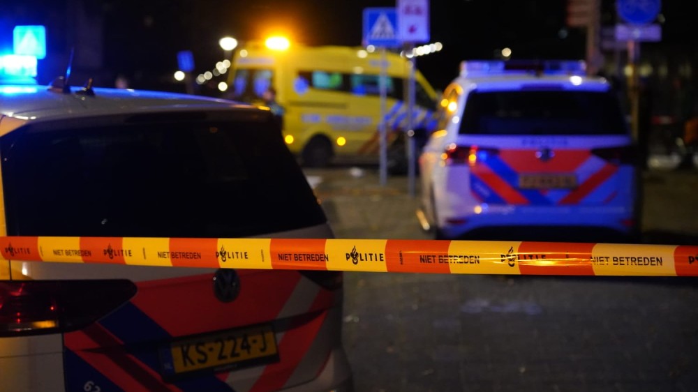 Slachtoffer Schietpartij Oost Is Voorbijganger Die Kwam Aanrijden - AT5