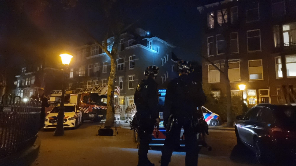 Mobile Unit must again take squatters out of the building at Vondelpark