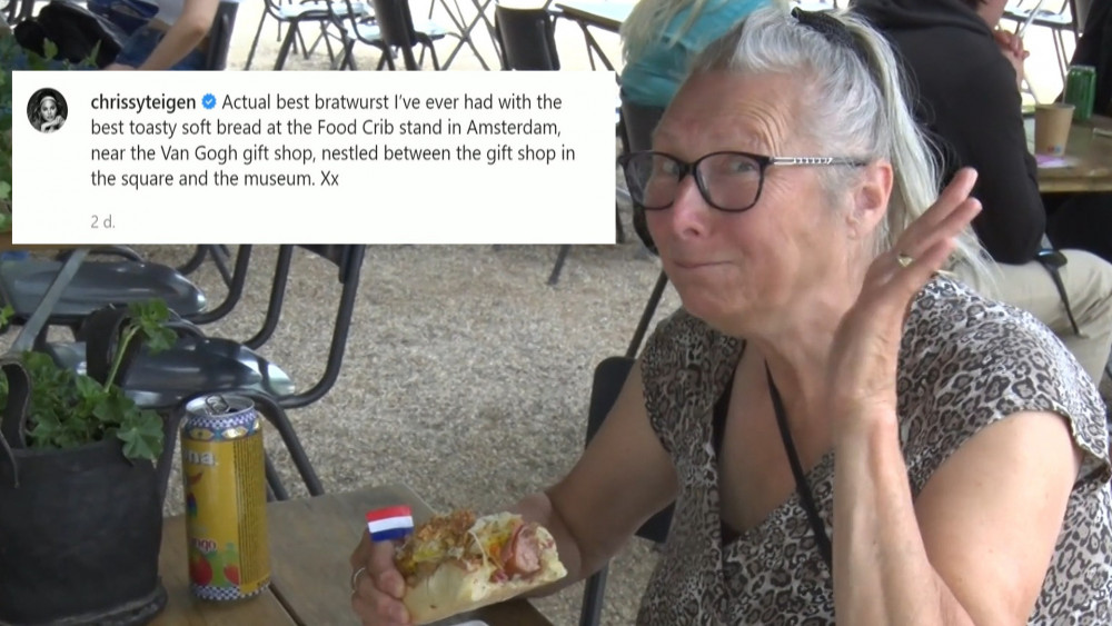 Top crowds at Museumplein eatery after supermodel ate “best sausage ever”