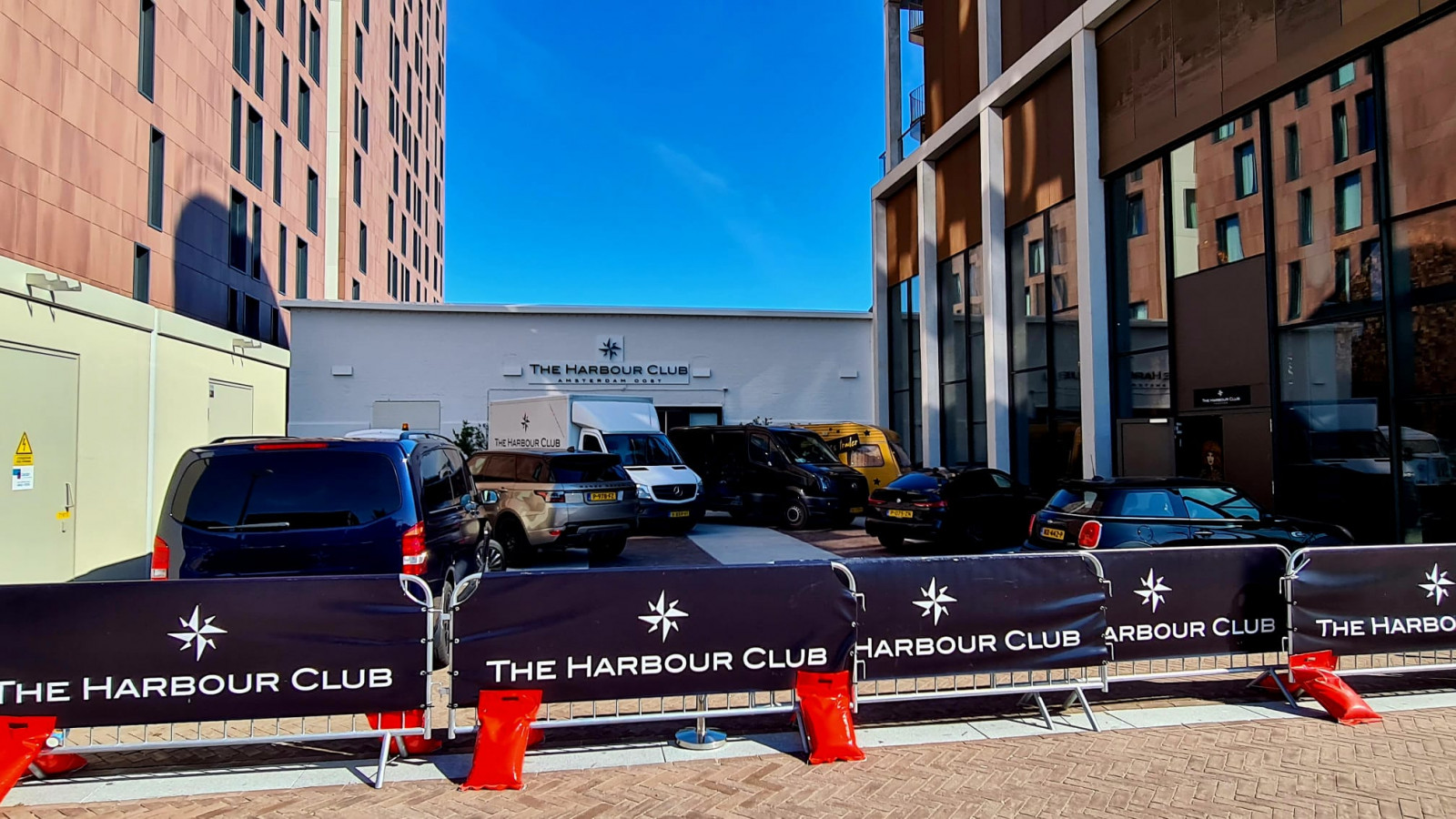 Explosie bij The Harbour Club