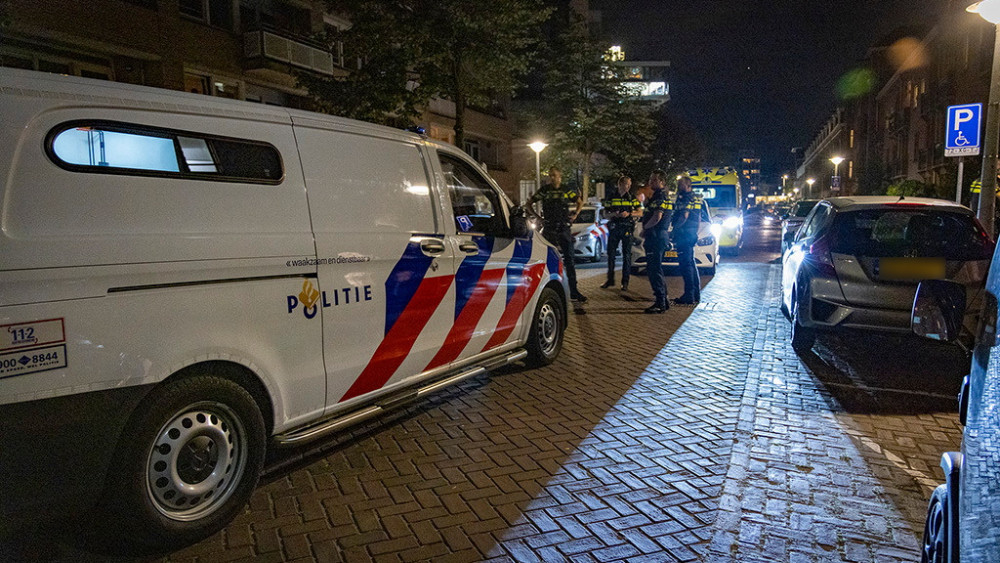 Man Gewond Bij Steekpartij In Rivierenbuurt - AT5